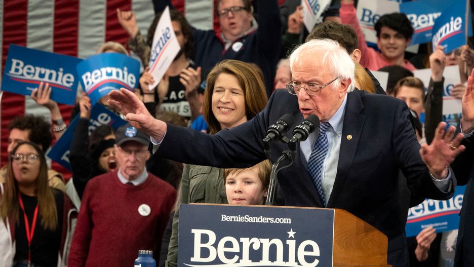 Bernie Sanders wygrywa prawybory w New Hampshire
