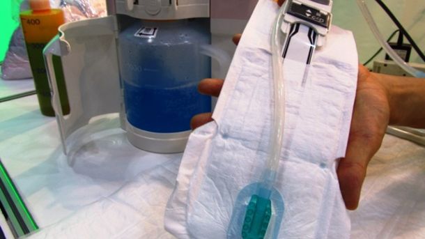 Samoczyszcząca się pielucha dla mężczyzn. Japońskie szaleństwo też bywa pożyteczne! 1