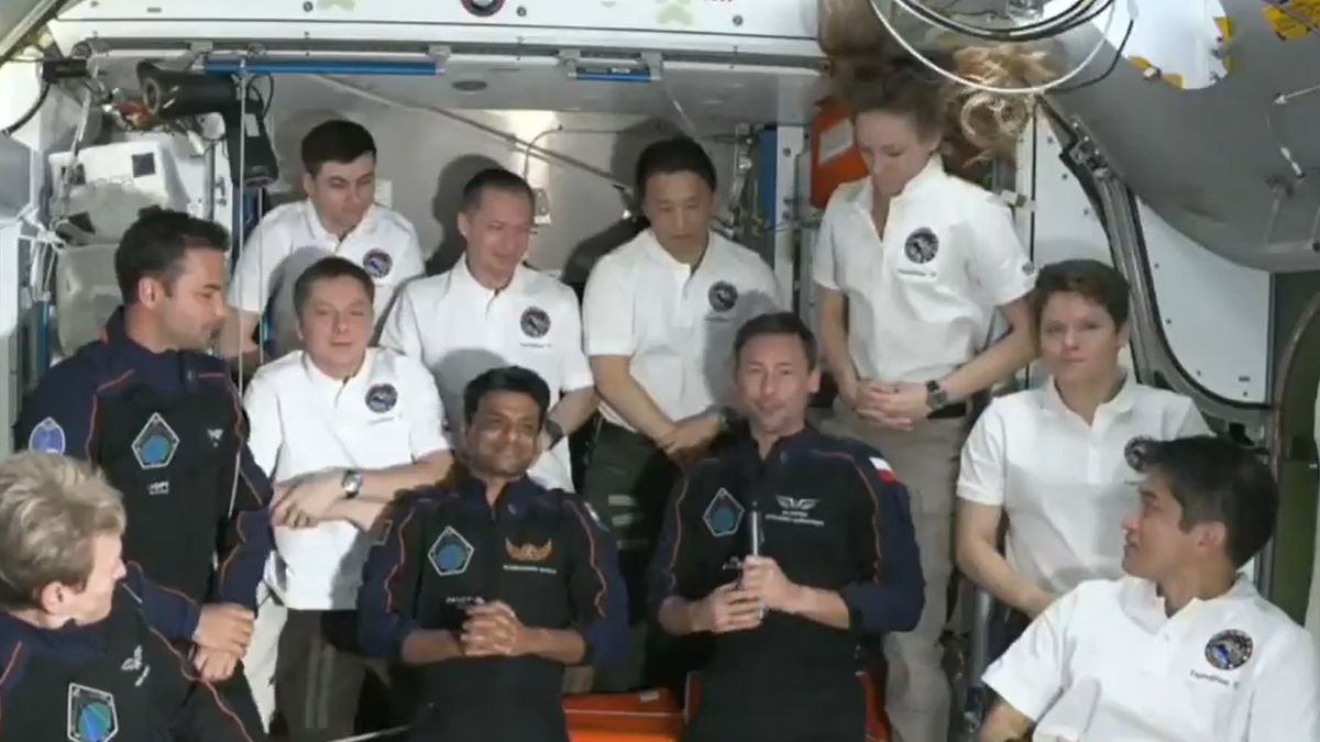  Sławosz Uznański-Wiśniewski dołączył do grona astronautów na ISS