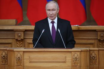 Media: Putin wierzy w zajęcie Donbasu. Podano termin