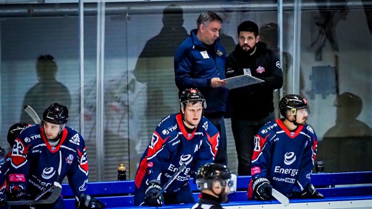 Trener Energi wytłumaczył przyczyny porażki. Kibiców to nie przekonało