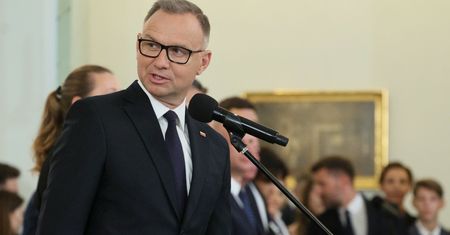 Andrzej Duda spotka się z Szymonem Hołownią. Padła zapowiedź