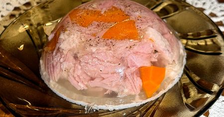 To jedno z najbardziej niedocenianych dań kuchni polskiej. Skrywa potężną dawkę kolagenu