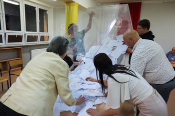 Przeliczyli głosy w Grudziądzu. Tamtejszy sąd potwierdza - jednak Trzaskowski