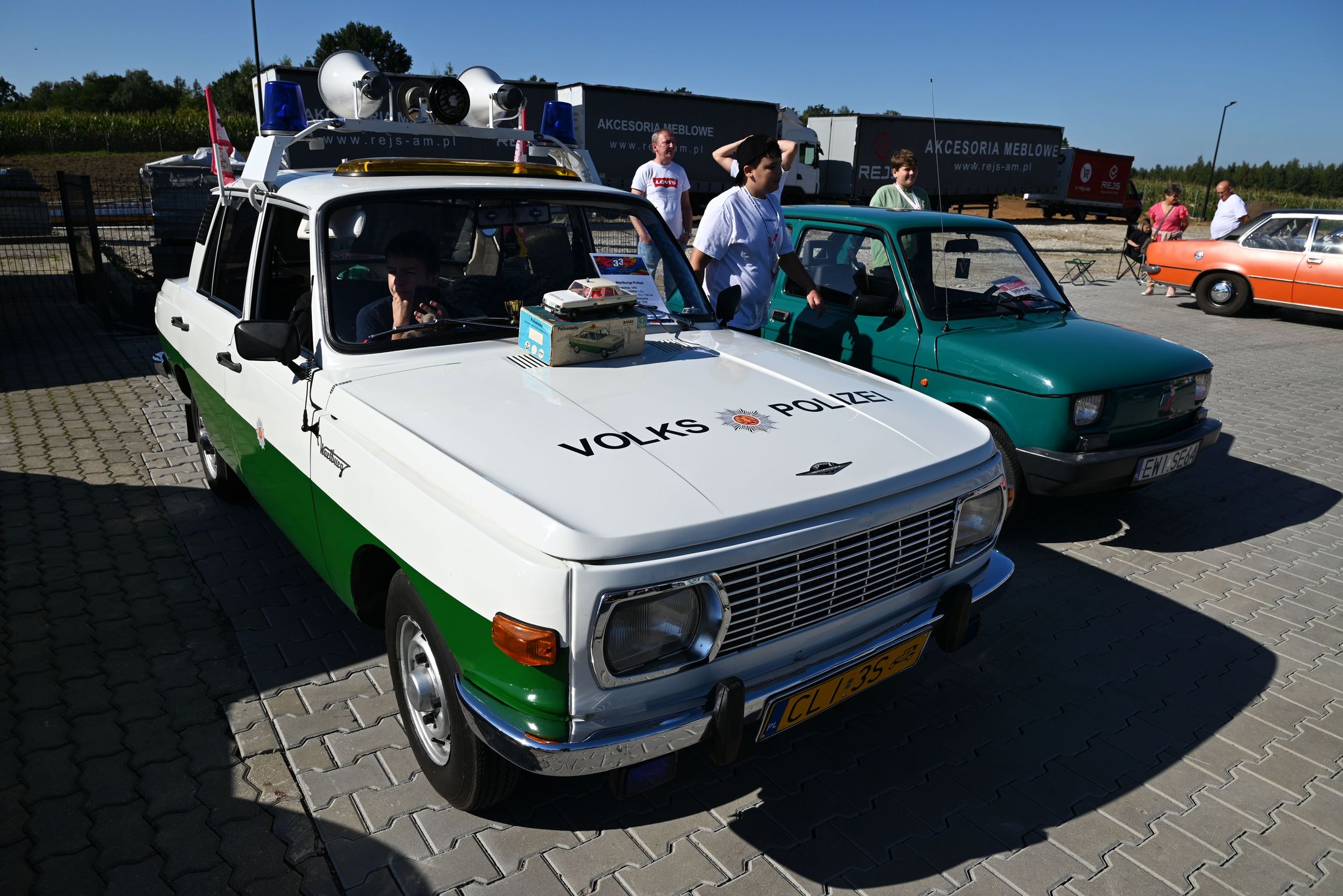 Zlot został zorganizowany z okazji 20-lecia Autoserwis Rejs