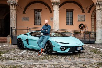 Pierwsza jazda: Lamborghini Temerario ma cztery silniki i 920 KM. To trzy auta w jednym