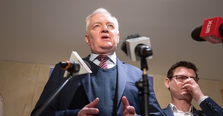 "Polski Ład powinien trafić do kosza". Jarosław Gowin ocenia rewolucję podatkową PiS