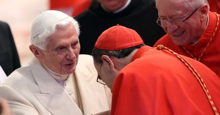 Głośna śmierć w Kościele katolickim. Poruszające słowa Benedykta XVI