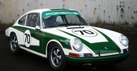 Klasyczne 911 w najlepszym wydaniu. Tak Porsche uczci ważną rocznicę