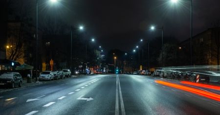 Warszawa. Wybrano dostawcę prądu do warszawskich latarni