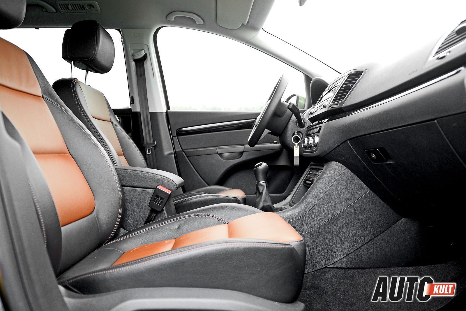 Seat Alhambra Style 2,0 TDI 140 KM CR 4Drive - test [galeria zdjęć] 14