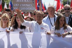 PiS się obudziło. Pierwsze reakcje na marsz opozycji