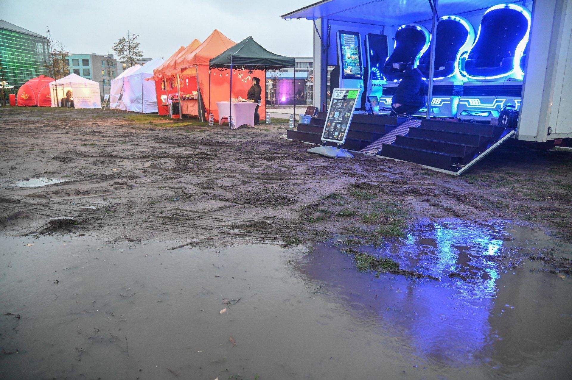 Królewski Festiwal Światła odbędzie się również w niedzielę.