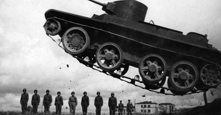 Najszybszy czołg świata. BT: pancerna pięść sowieckiego blitzkriegu