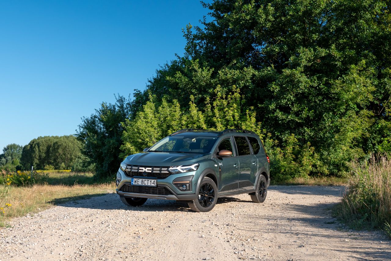 Dacia Jogger Hybrid 140