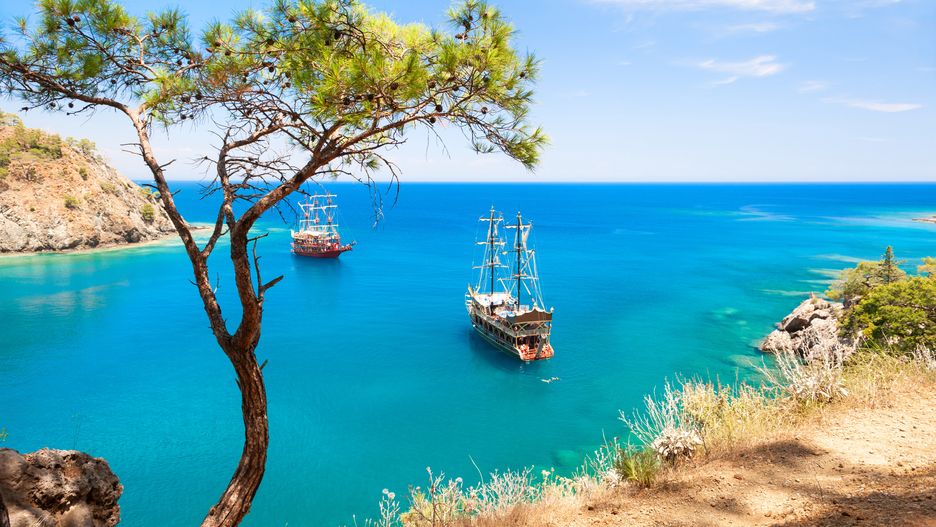 Zatoka w pobliżu tureckiego kurortu Kemer, Turkey. Famous tourist destin