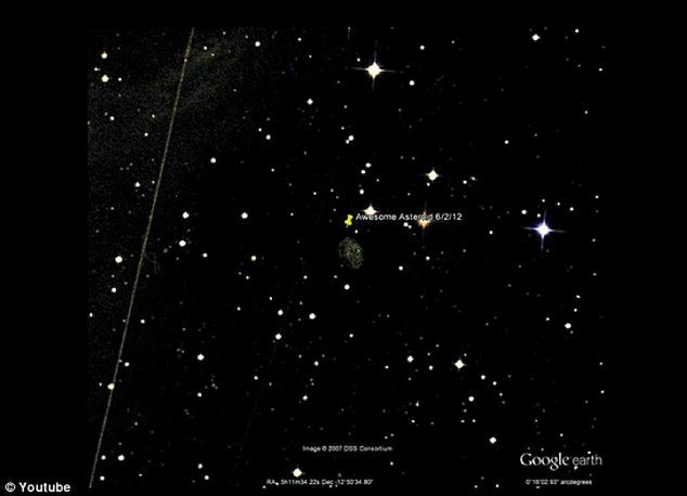 Asteroida czy usterka? Ciekawe znalezisko na Google Sky 4