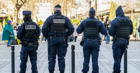 Seryjny gwałciciel z Francji. Ścigał ofiary na hulajnodze