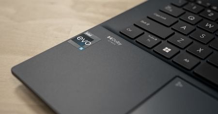 Koniec Intel Unison. Popularna usługa idzie w odstawkę - znamy termin