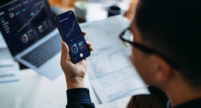 Tak będzie rósł rynek usług i produktów z AI