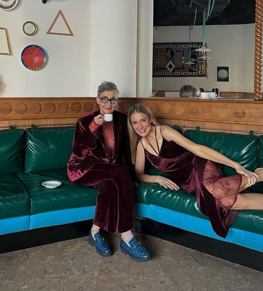 Joanna Klimas i Natalia Klimas w bliźniaczych stylizacjach
Instagram/nataliaklimas