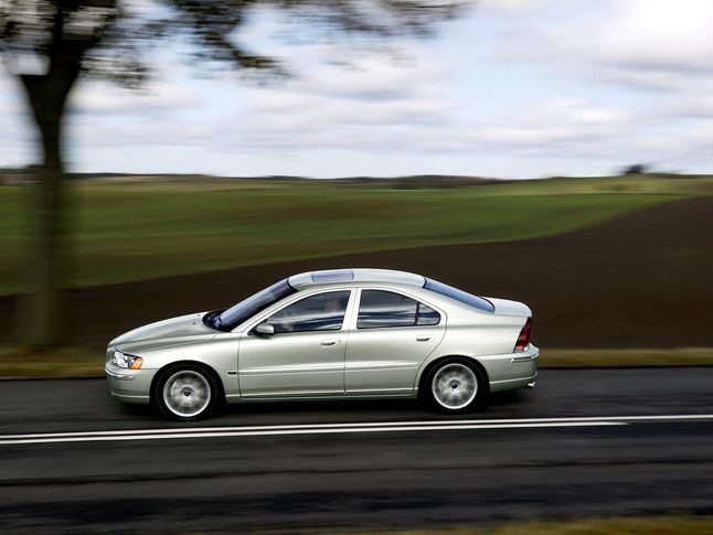 Popularne w naszym kraju samochody marki Volvo z przełomu wieków w większości były napędzane silnikami R5.