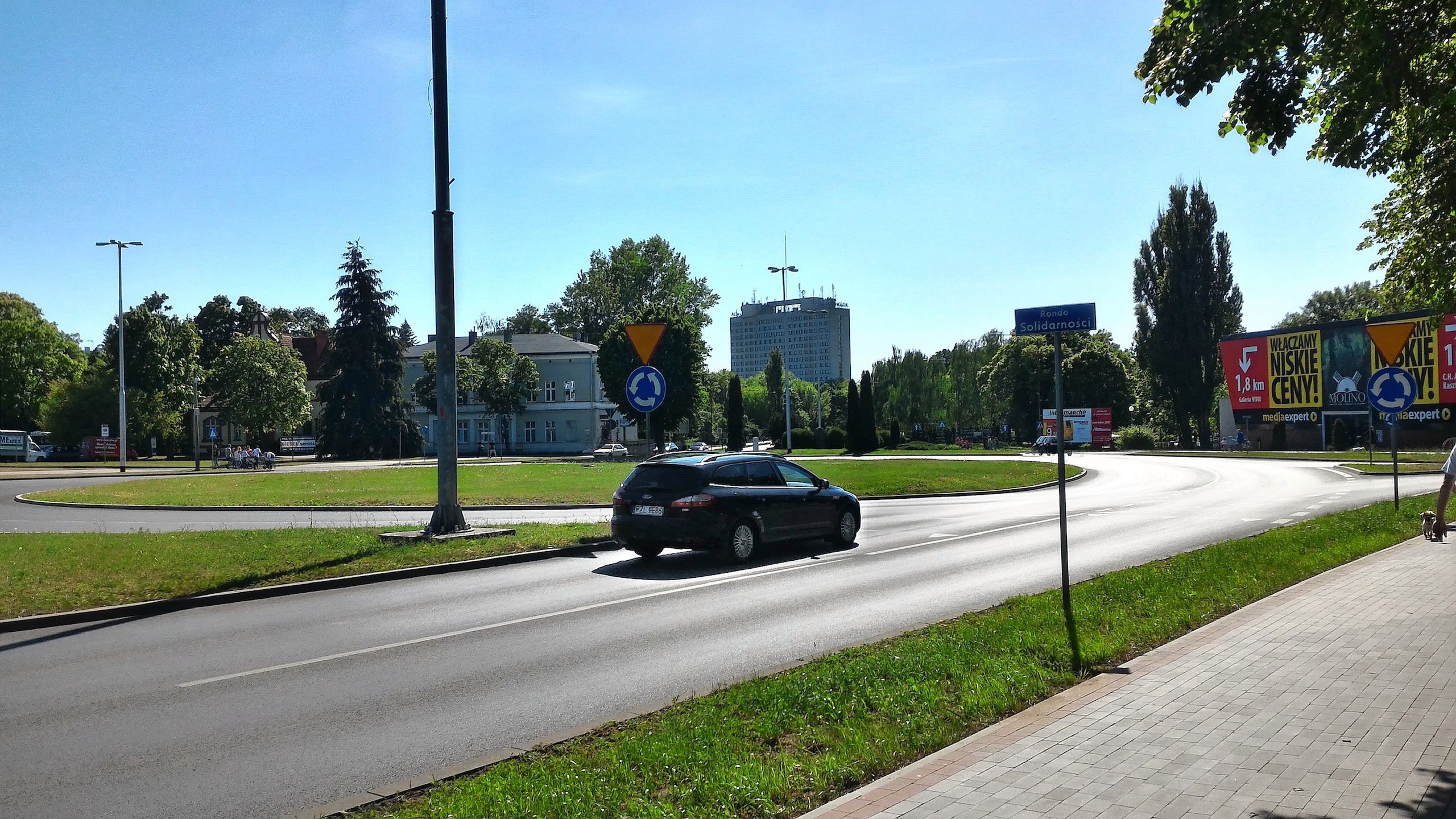 Asus ZenFone 2 (ZE551ML) z 4 GB pamięci RAM - test i recenzja 69