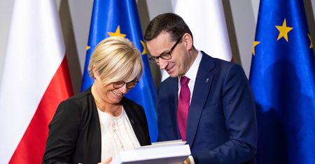 Afera mailowa. Morawiecki miał wybierać "szefa nowej Izby SN"