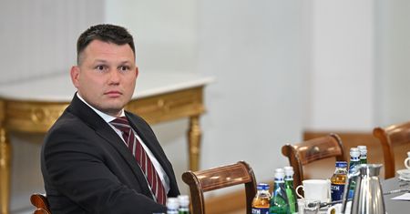 Mentzen o wpisie z Tuskiem: Mogę robić z niego rudego Niemca