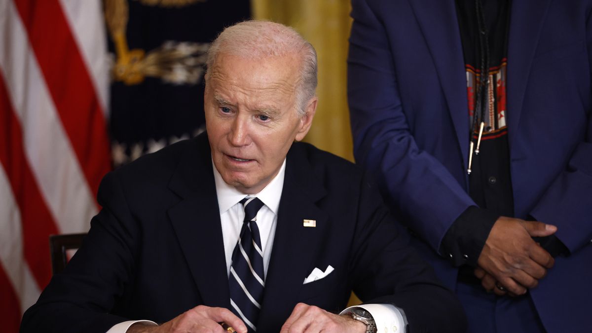 WASHINGTON, DC - JANUARY 14: U.S. President Joe Biden signs proclamations creating the Chuckwalla National Monument and the Sáttítla Highlands National Monument in the East Room at the White House an on January 14, 2025 in Washington, DC. The designations will protect more than 848,000 acres of land in California, adding to Biden's legacy of setting aside more than 674 million acres of federal land. (Photo by Kevin Dietsch/Getty Images)