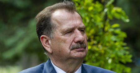 Dymisja wiceministra po publikacji WP. Pierwsze komentarze