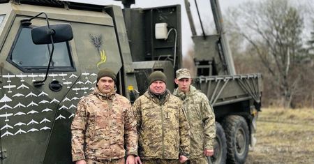 Tajemnicze systemy Gravehawk. Na froncie są zaledwie dwa