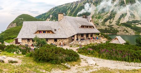 Tatrzańskie schronisko szuka pracowników. "To nie praca, to marzenie"