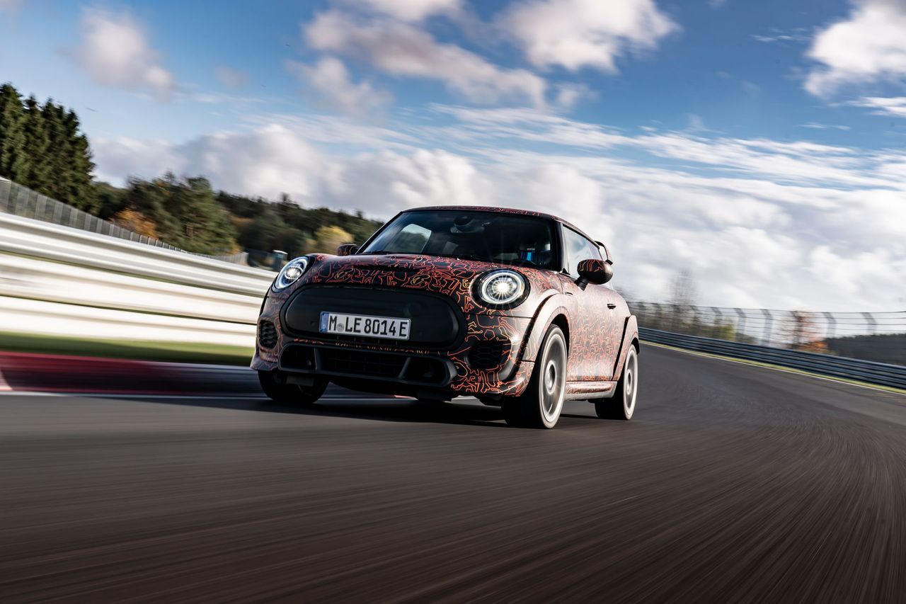 Mini JCW GP Concept to zapowiedź mocnego hot hatcha w elektrycznym wydaniu