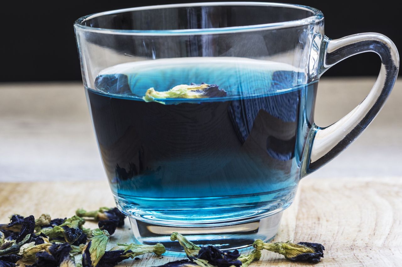 Blue tea has amazing properties.