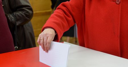 Wybory 2023. Agitacja wyborcza. Czym jest? Kiedy może zostać ukarana?