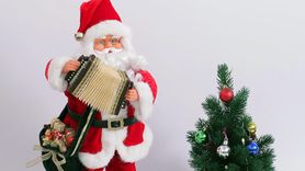 Świąteczne piosenki są szkodliwe dla naszej psychiki (WIDEO)