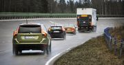 Zautomatyzowana jazda w kolumnie w nowym projekcie Volvo [wideo]