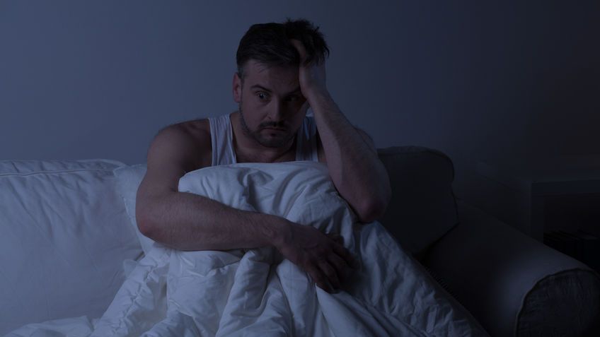 Przyczynami bezsenności mogą być zaburzenia pracy poszczególnych organów