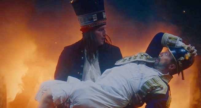 Harnaś w nowej reklamie wspiera strażaków