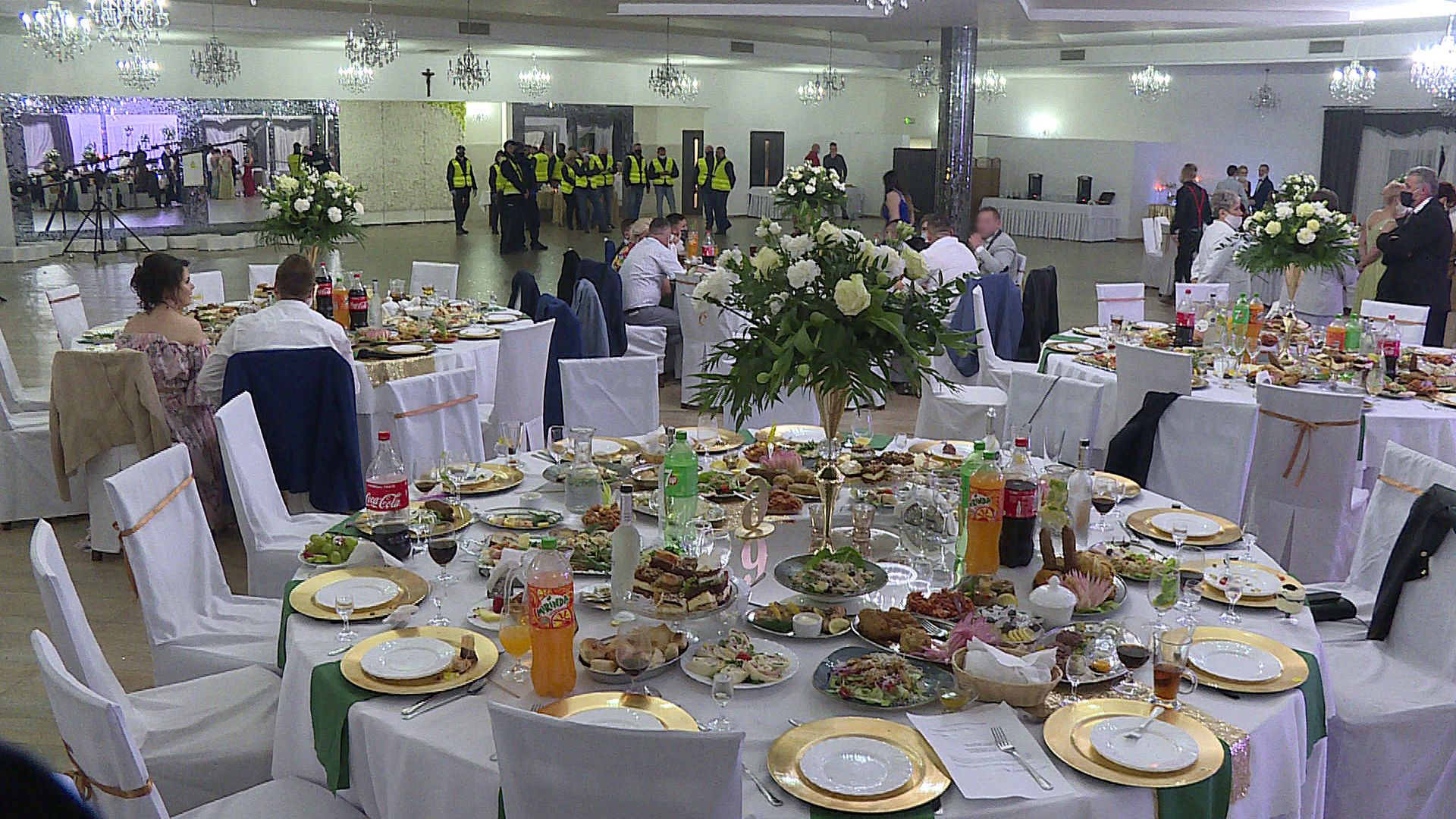 Tak wyglądał głośny wjazd policji na wesele. Mamy zdjęcia