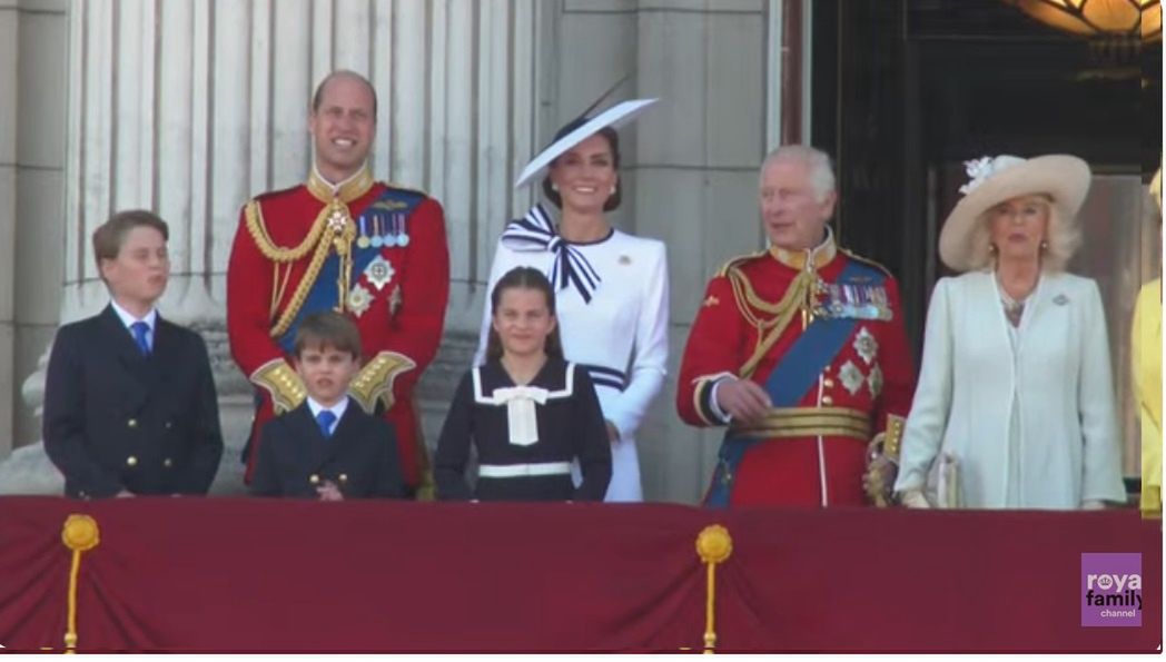 Księżna Kate podczas Trooping The Colour pojawiła się na balkonie Pałacu Buckingham