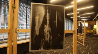 Katowice: Sacrum i technologiczne profanum. Wystawa Bartosza Dominika