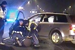 Chciał "pobawić się" z policjantami. Skończył w areszcie