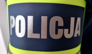 Iława: 30-latek włamał się do mieszkania pracodawcy i ukradł lampę