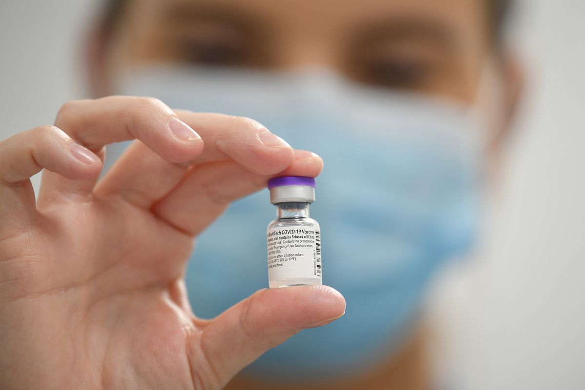 Szczepionka na COVID skuteczna przeciwko nowej mutacji? Minister zdrowia Niemiec potwierdza