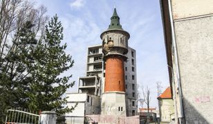 Sprzedali za złotówkę. Teraz zapłacą 2,8 mln za wieżę