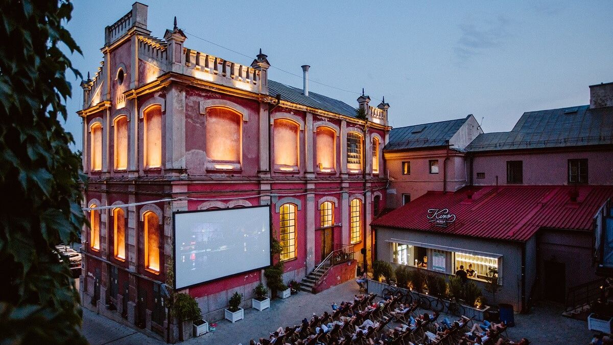 Plenerowe Kino Perła