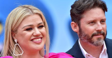 Kelly Clarkson rozwodzi się. Fani i komentatorzy w szoku