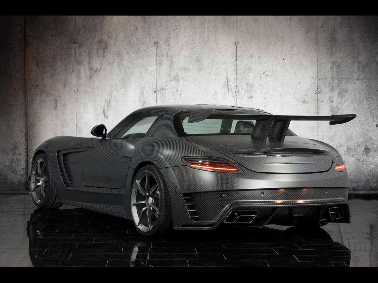 Mansory SLS AMG Cormeum fot.2 Mansory SLS AMG Cormeum [660 KM]